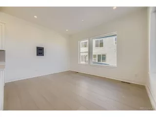 Photo #3: 5291927 Listing 