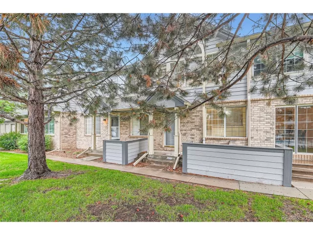 MLS: 5292315 Condo For Sale