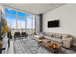 Photo #4: 5292459 Listing 