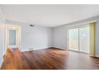 Photo #3: 5292624 Listing 