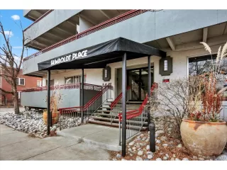 Photo #2: 5292715 Listing