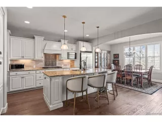 Photo #2: 5293395 Listing