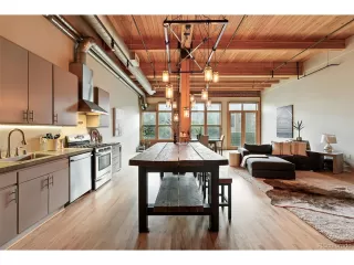 Photo #4: 5295927 Listing 