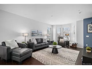 Photo #4: 5298397 Listing