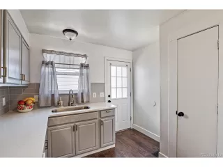 Photo #3: 5300877 Listing 