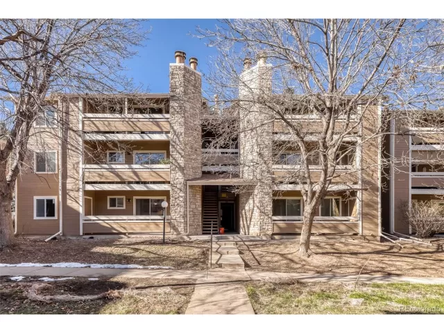 MLS: 5302224 Condo For Sale