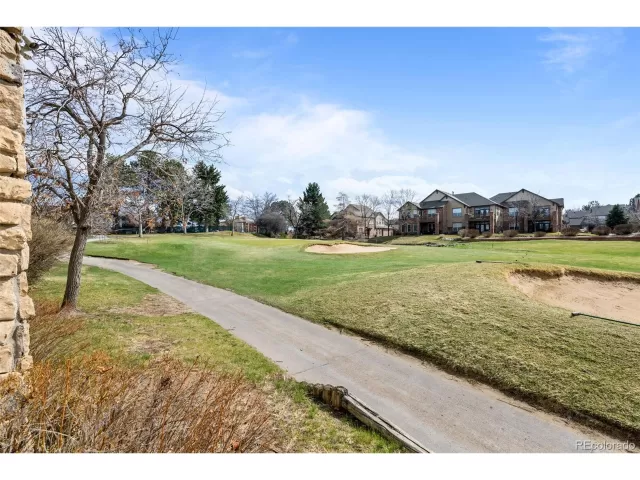 MLS: 5303589 Condo For Sale