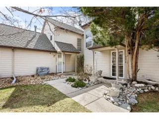 Photo #4: 5303589 Listing