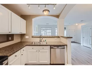 Photo #5: 5303939 Listing 