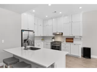 Photo #5: 5305689 Listing