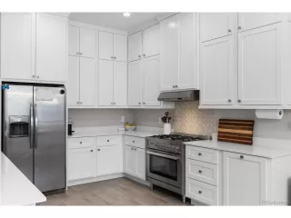 Photo #6: 5305689 Listing