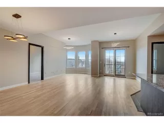 Photo #3: 5308095 Listing 