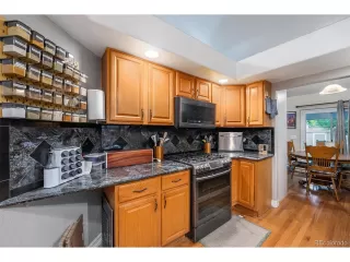 Photo #5: 5311895 Listing 