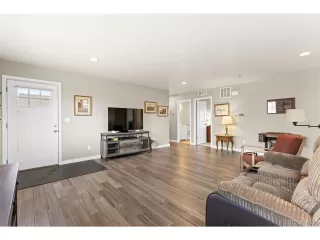 Photo #5: 5312100 Listing 