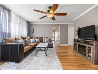 Photo #3: 5313329 Listing