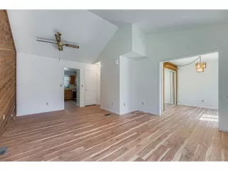 Photo #6: 5316360 Listing