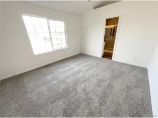 Photo #3: 5317187 Listing