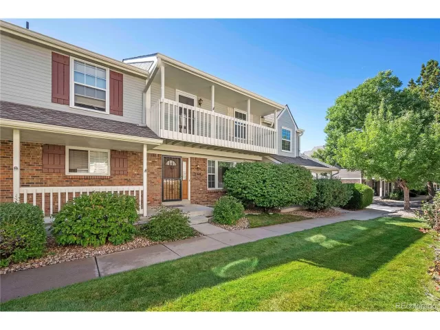 MLS: 5317825 Condo For Sale