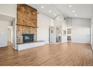 Photo #5: 5318608 Listing 