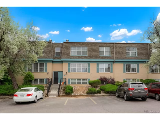 MLS: 5321004 Condo For Sale