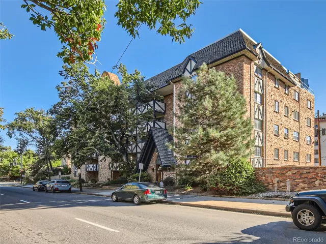 MLS: 5321496 Condo For Sale