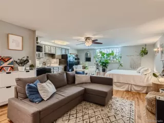 Photo #3: 5321496 Listing