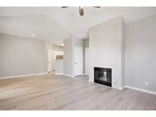 Photo #5: 5322079 Listing