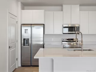 Photo #3: 5324823 Listing 