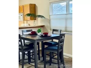 Photo #6: 5325907 Listing