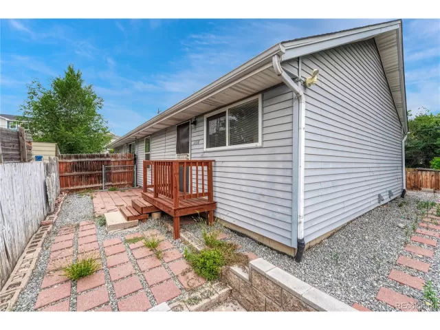 MLS: 5326415 Condo For Sale