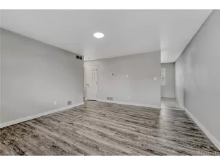 Photo #5: 5326415 Listing 