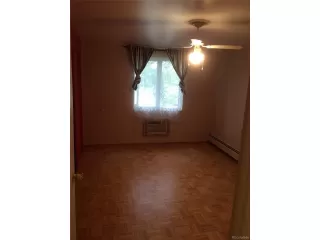 Photo #6: 5326522 Listing