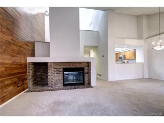 Photo #5: 5327383 Listing 