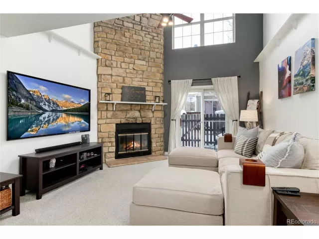 MLS: 5327611 Condo For Sale