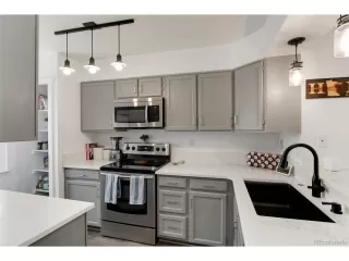 Photo #6: 5327611 Listing