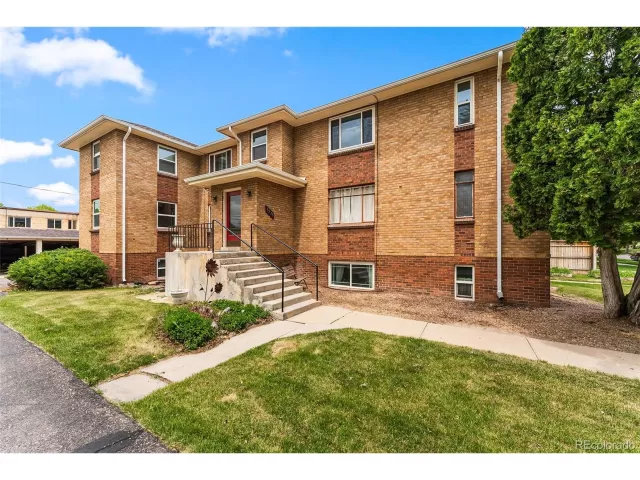 MLS: 5328211 Condo For Sale