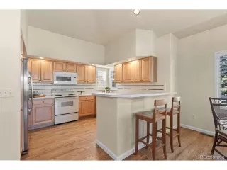 Photo #5: 5328609 Listing 