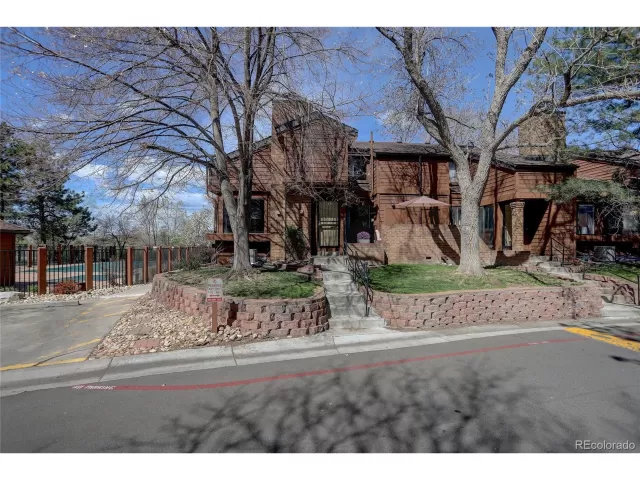 MLS: 5330607 Condo For Sale