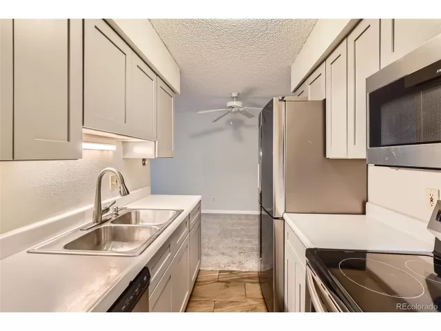 MLS: 5330618 Condo For Sale