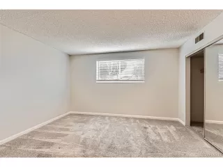 Photo #5: 5330618 Listing 