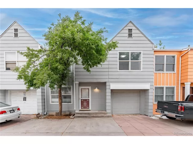 MLS: 5331494 Condo For Sale