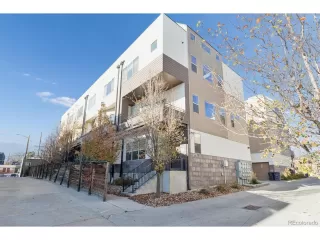 Photo #2: 5335859 Listing