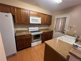 Photo #3: 5338762 Listing