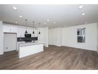 Photo #2: 5339117 Listing 