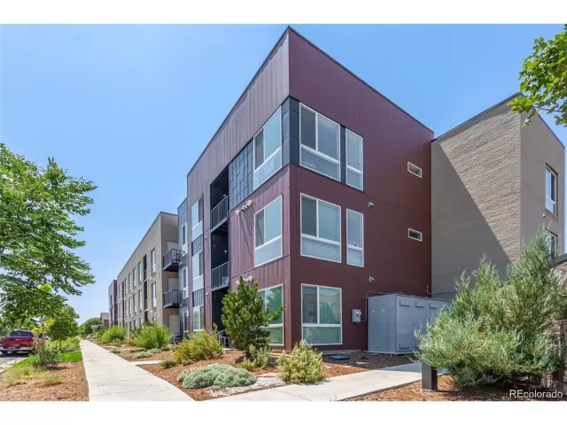 MLS: 5343083 Condo For Sale