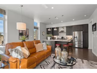 Photo #4: 5347140 Listing