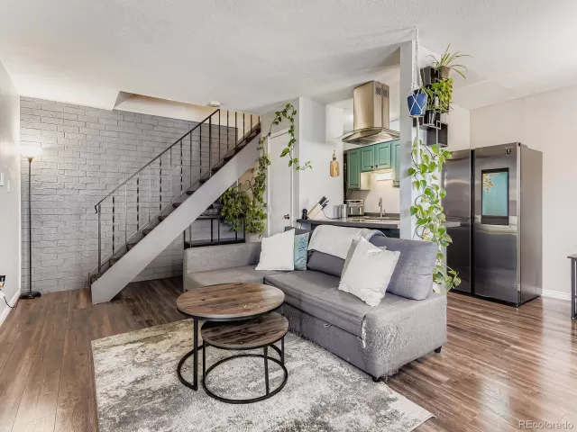 MLS: 5347401 Condo For Sale