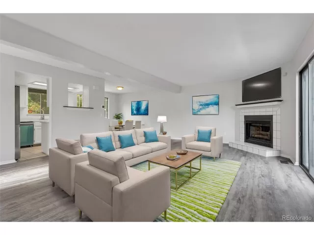 MLS: 5349454 Condo For Sale