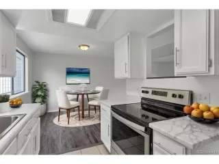 Photo #2: 5349454 Listing