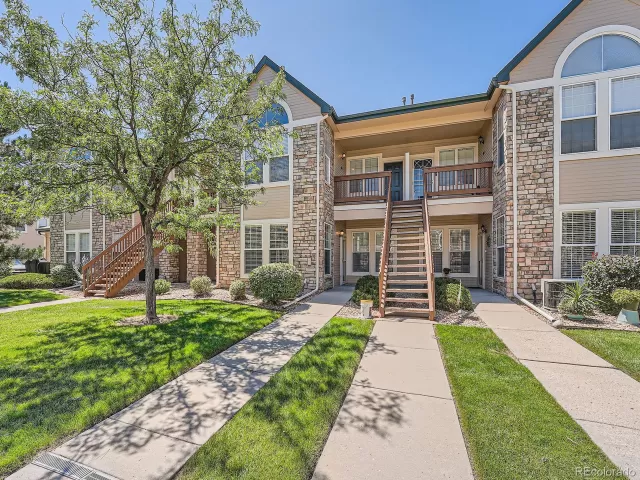 MLS: 5349847 Condo For Sale